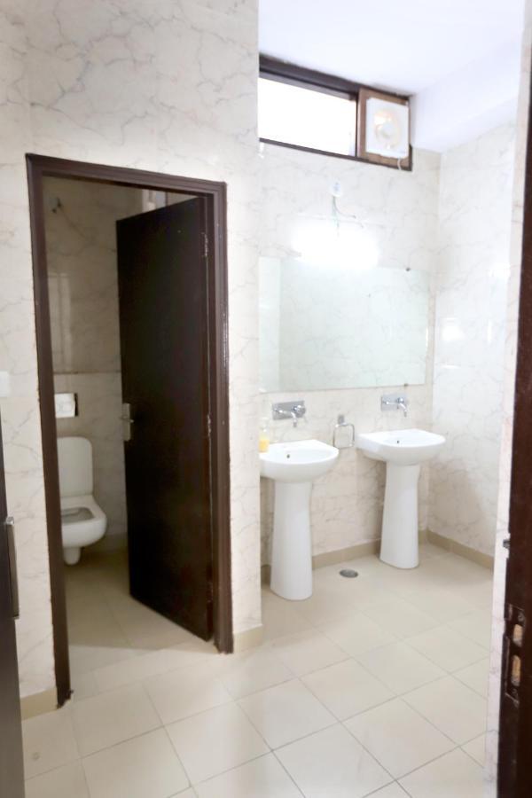 Hotel Nityaz Residency Noida Esterno foto