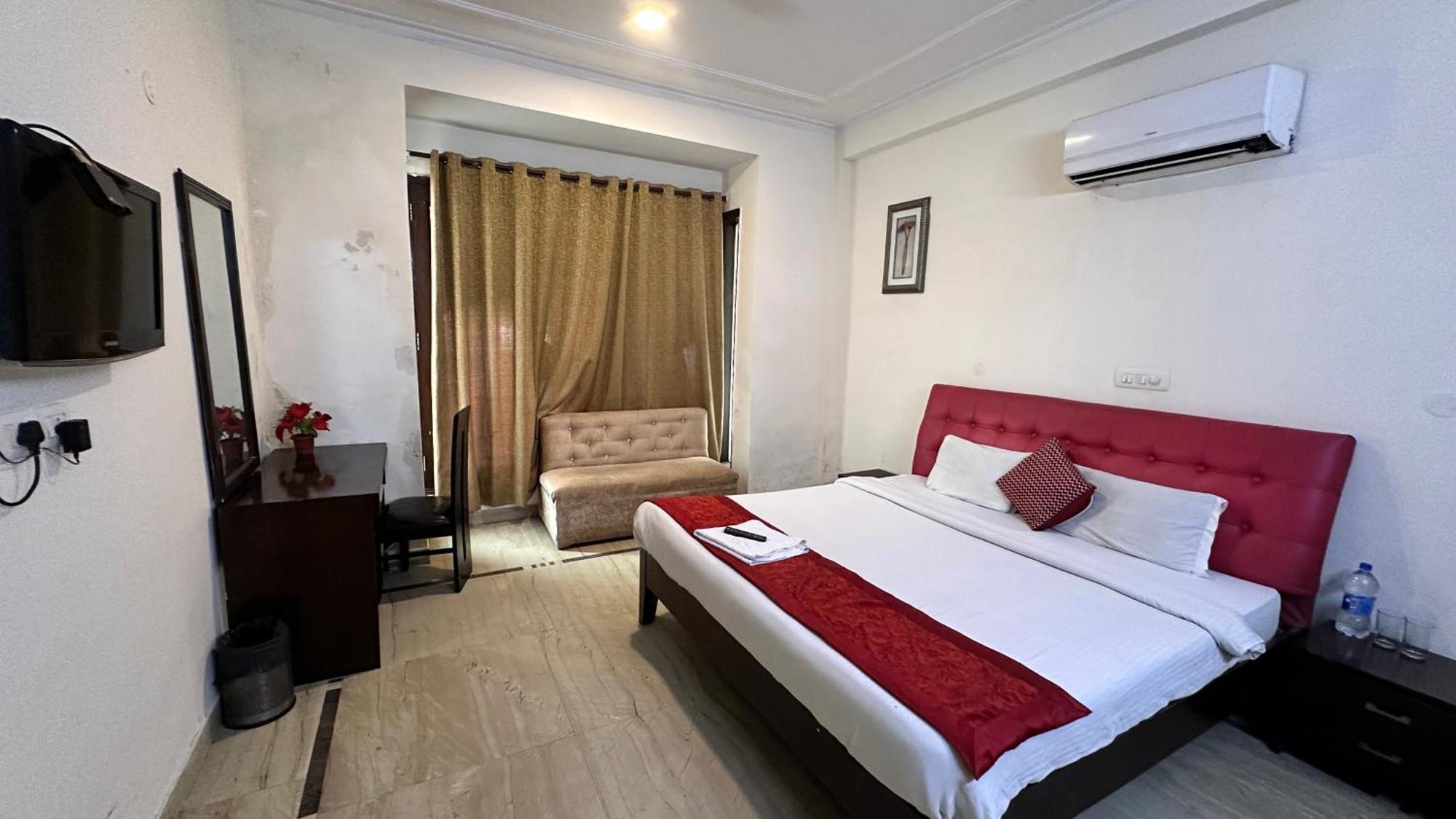 Hotel Nityaz Residency Noida Esterno foto