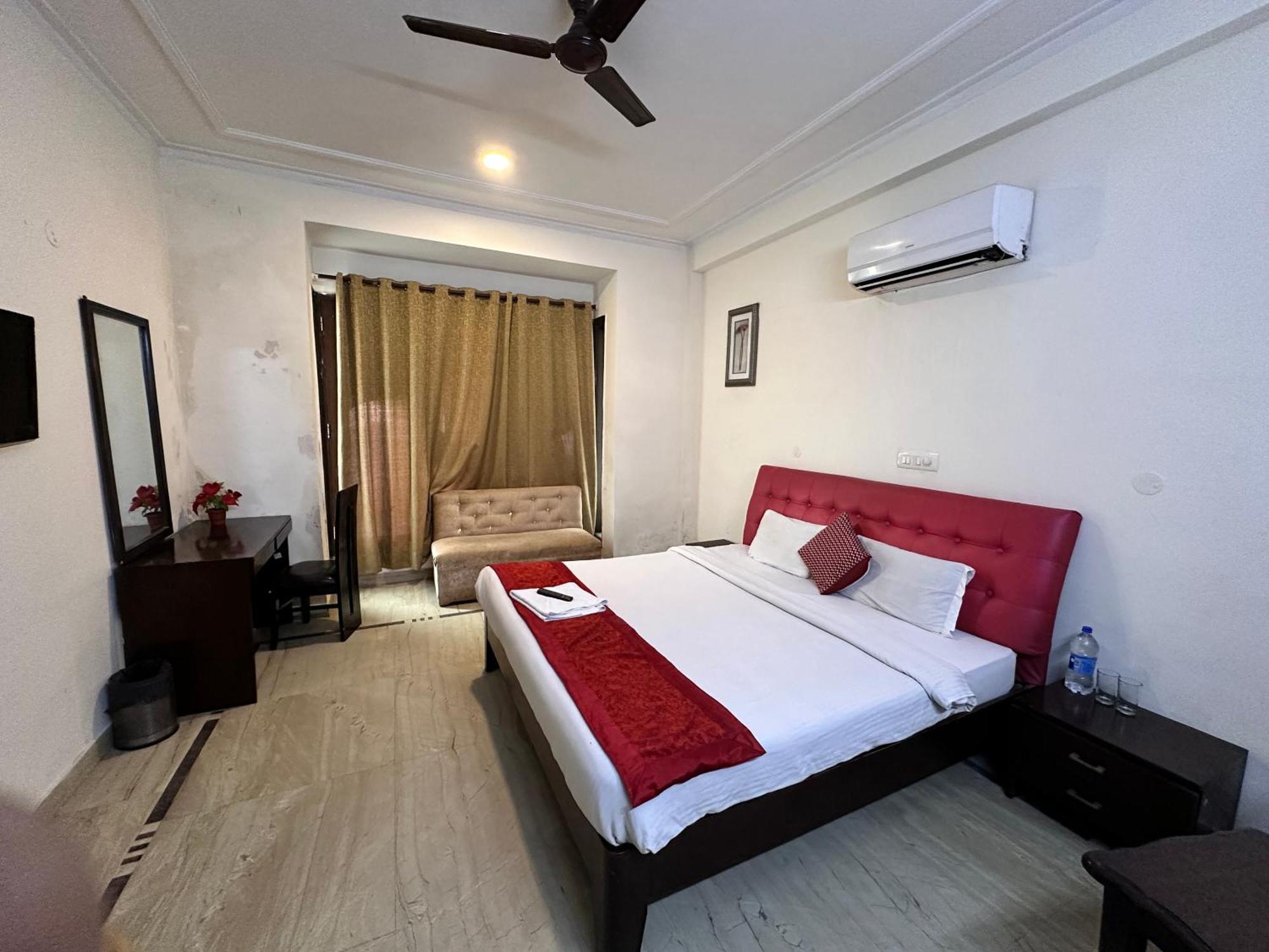 Hotel Nityaz Residency Noida Esterno foto