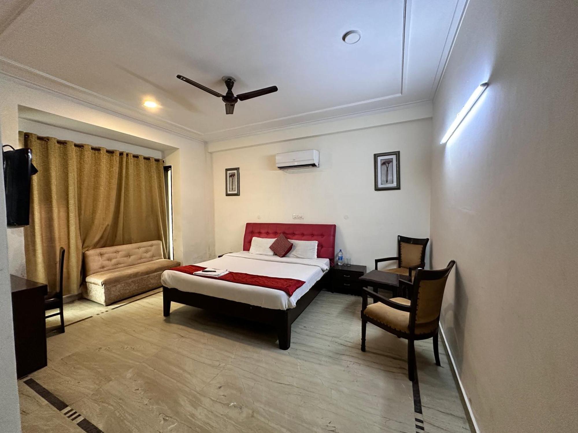 Hotel Nityaz Residency Noida Esterno foto